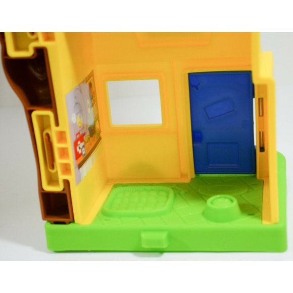 Fisher Price Little People Animal Rescue Adoption Center Playset Toy Incomplete - Picture 11 of 12